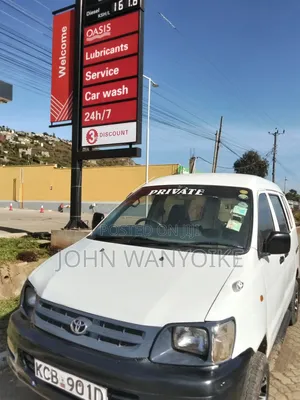 Toyota TownAce 2006 White