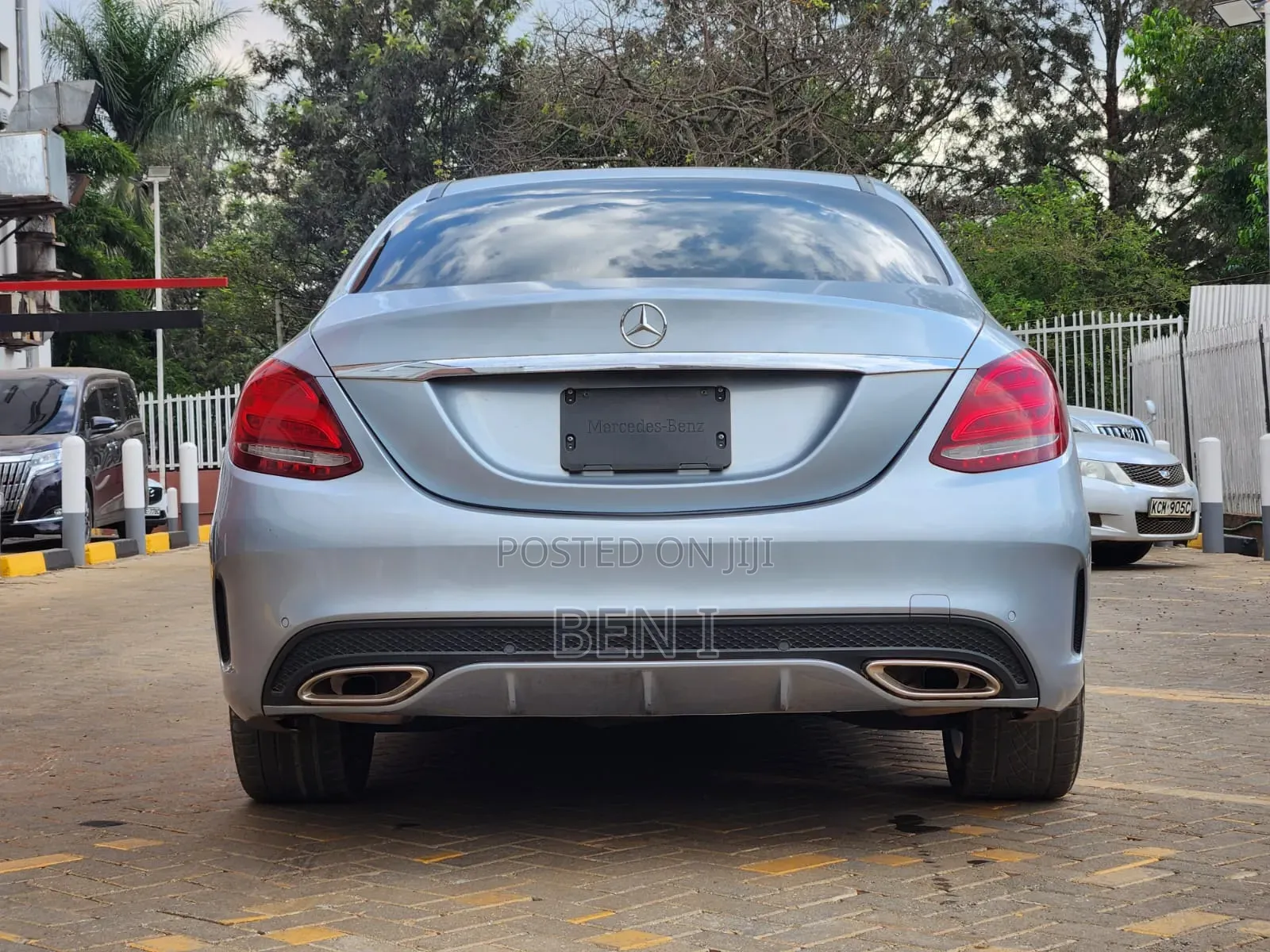 Mercedes-Benz C200 2016 Silver