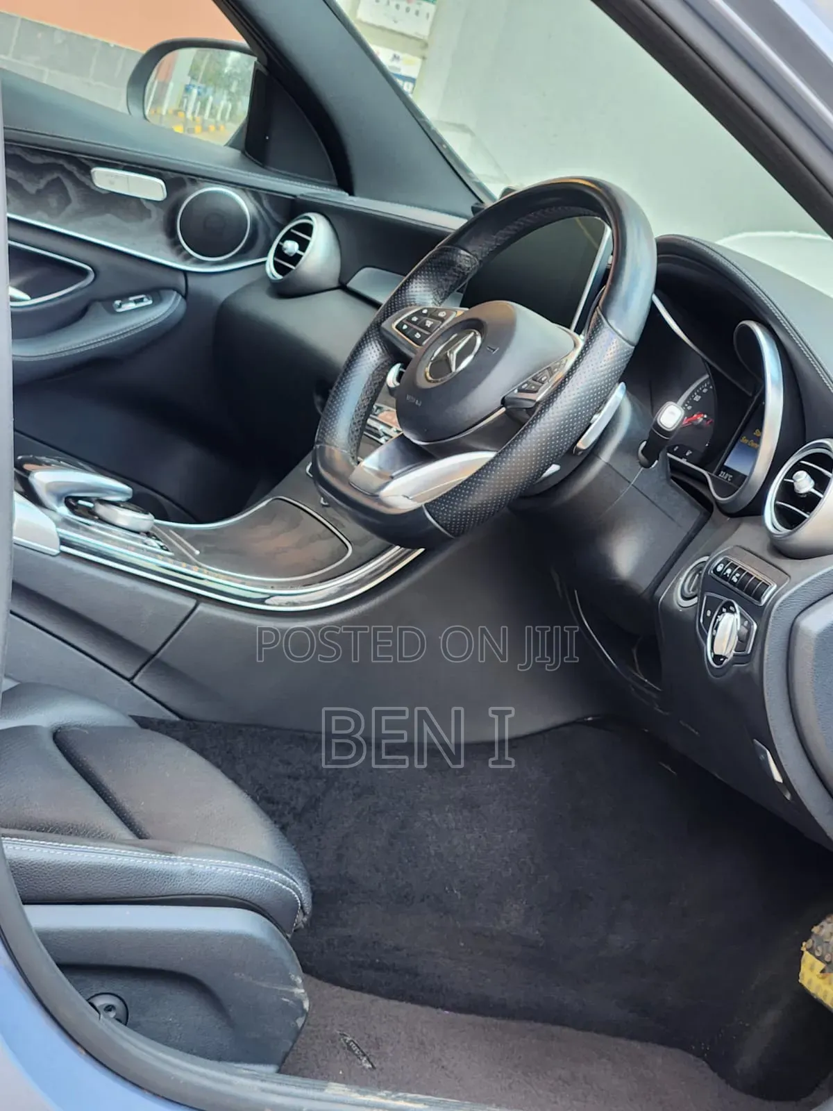 Mercedes-Benz C200 2016 Silver