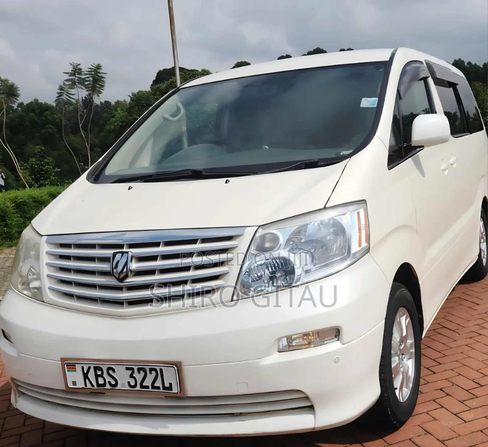 Toyota Alphard 2006 White
