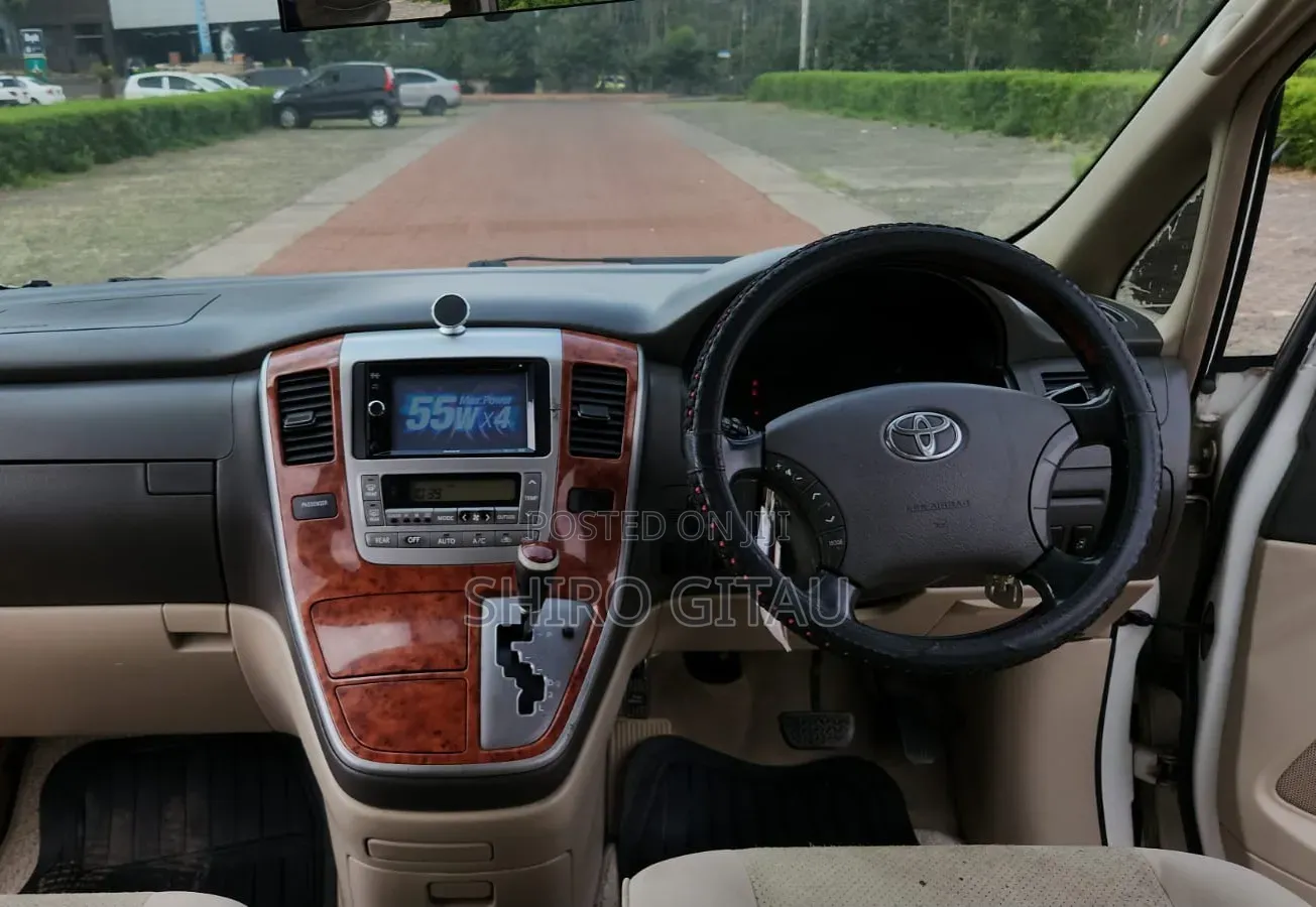 Toyota Alphard 2006 White