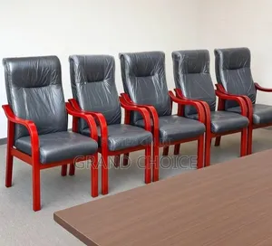 Executive Office Chair With Wooden Hand