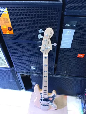 Original Fender Jazz 5string Bass Guitar