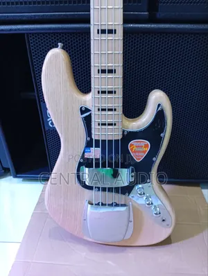 Original Fender Jazz 5string Bass Guitar