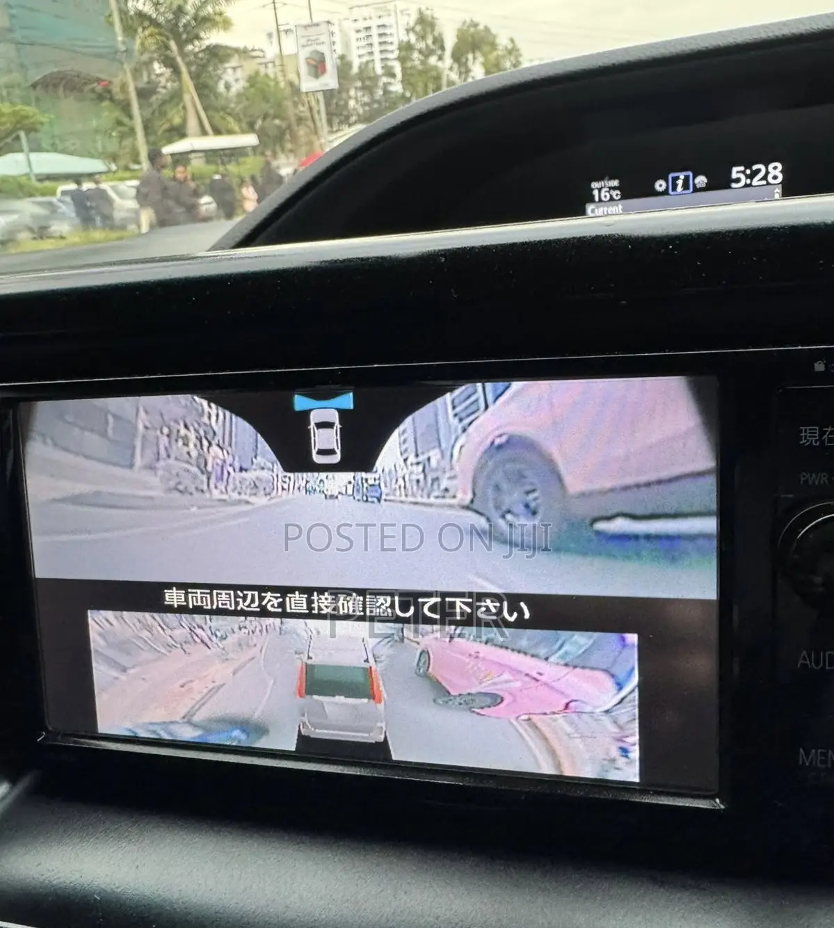 Toyota Noah 2016 Silver