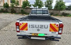 Isuzu D-MAX 2017 White