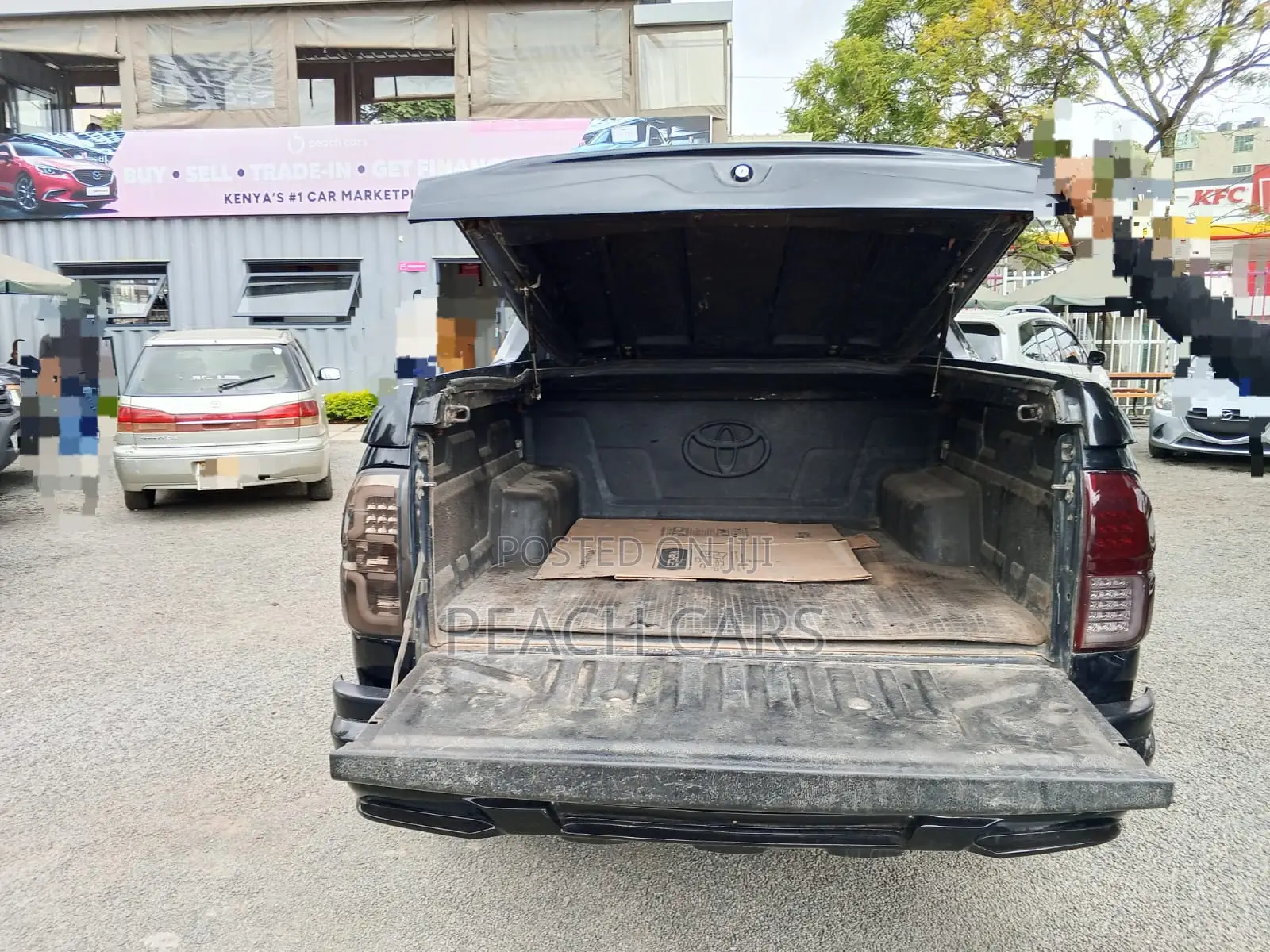 Toyota Hilux 2017 Black