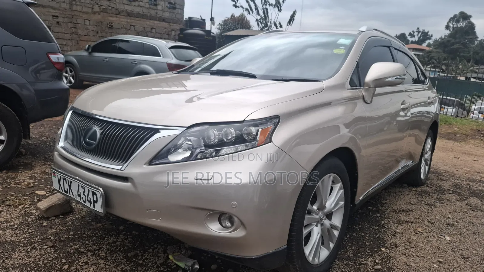 Lexus RX 2010 Gold