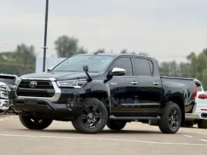 Toyota Hilux 2021 Black
