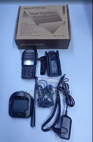 Baofeng Uv-82 Dual Band Handheld Radio Call With 128 Channels $10km