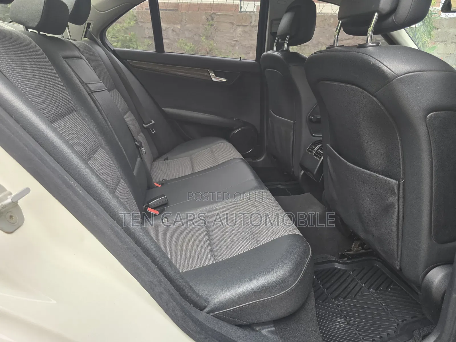 Mercedes-Benz C200 2008 White