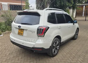 Subaru Forester 2017 White
