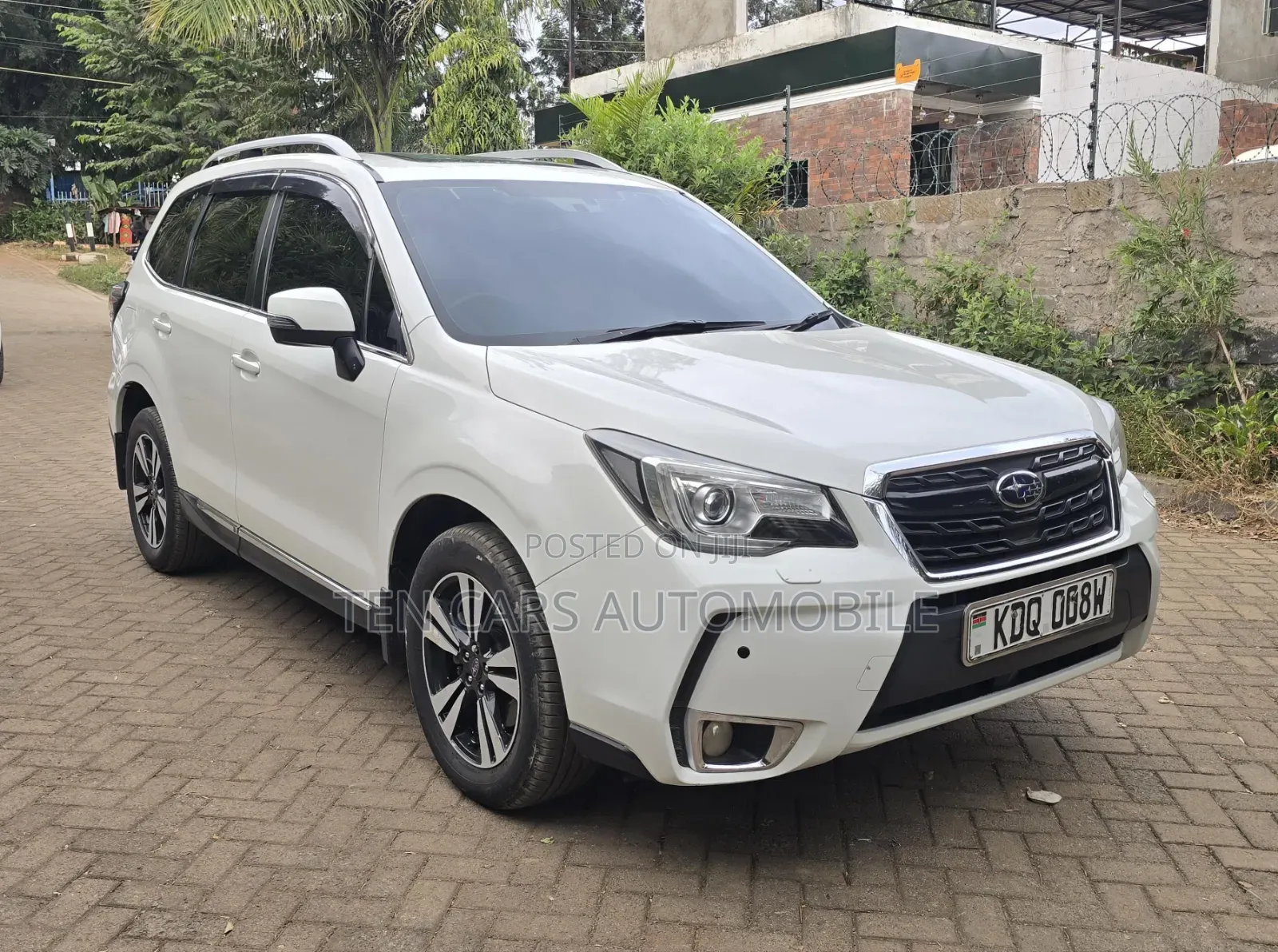 Subaru Forester 2017 White