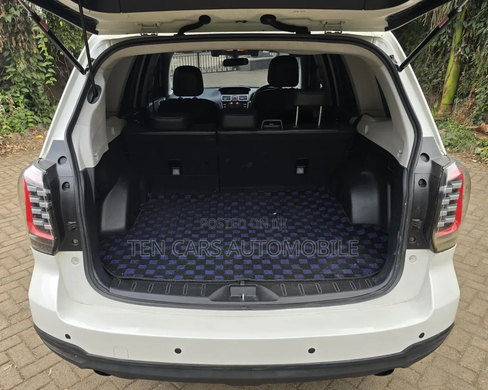 Subaru Forester 2017 White