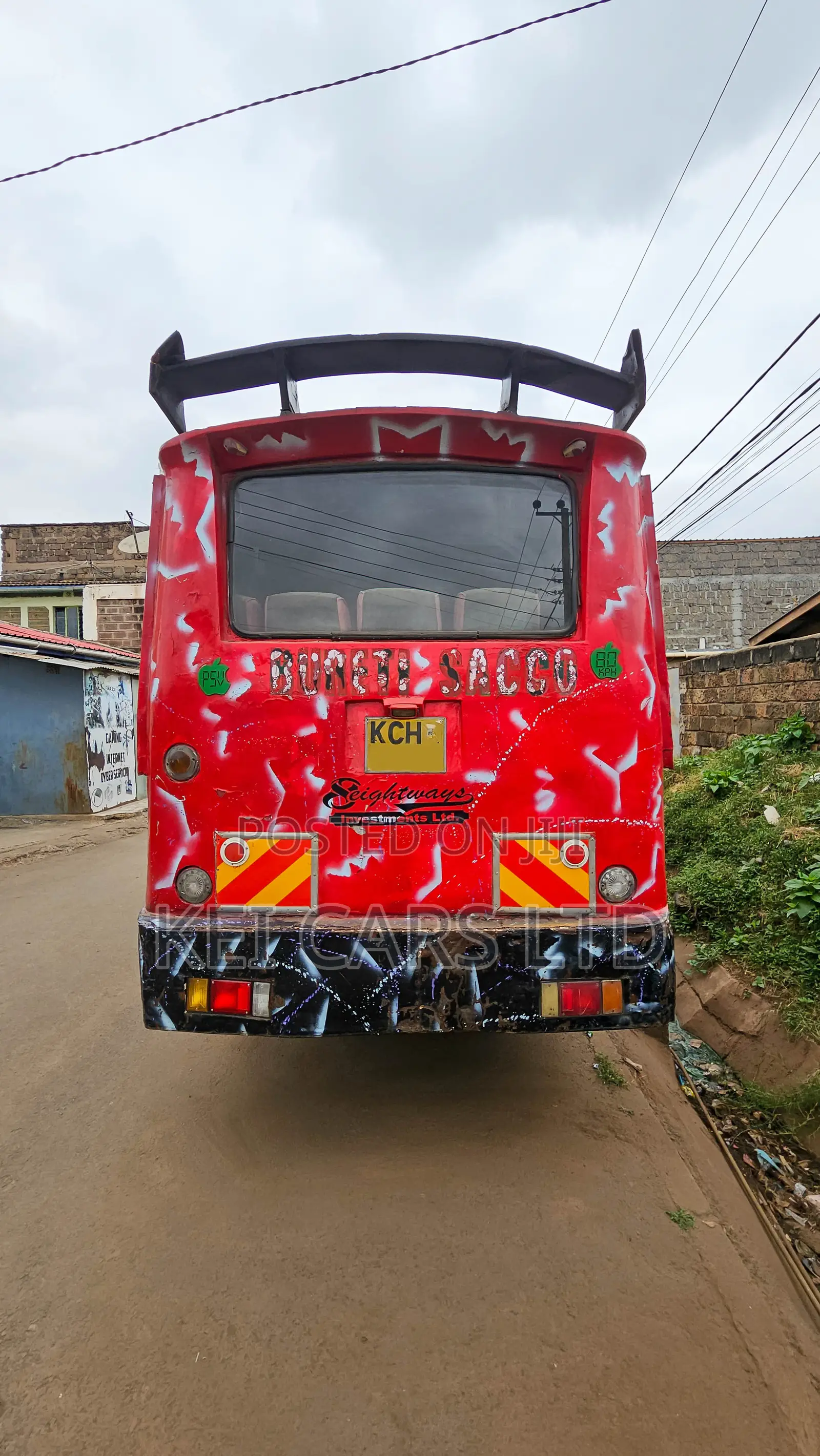 Hino Dutro 2014 Black