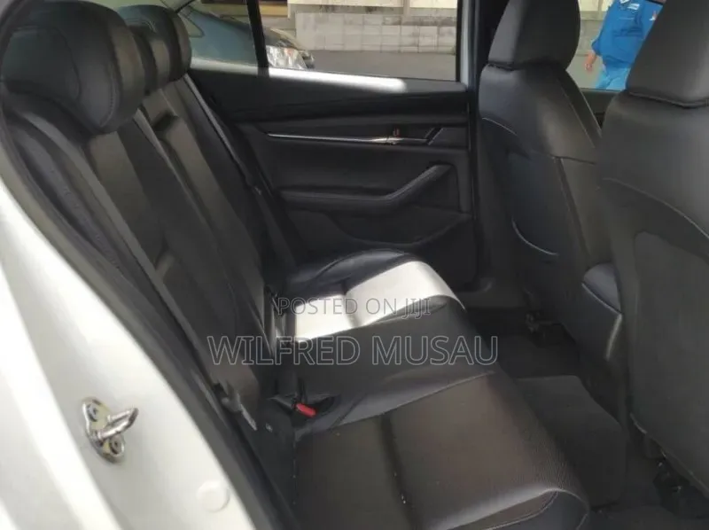 Mazda 3 2020 White