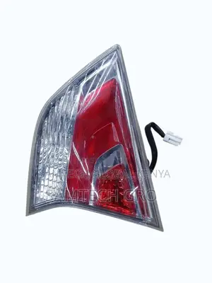 Nissan X-Trail Tail Lights Lamp