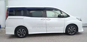 Toyota Noah 2020 White