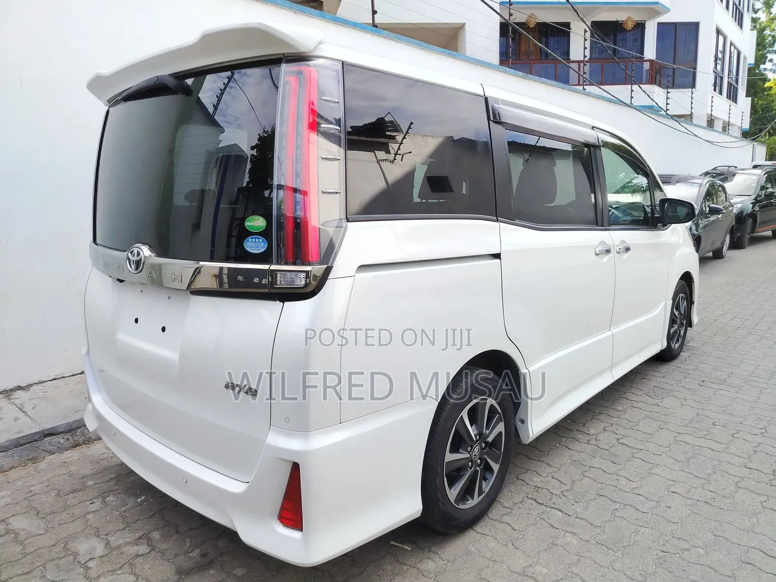 Toyota Noah 2020 White