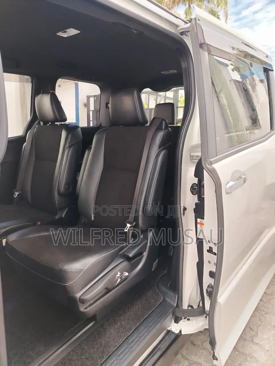 Toyota Noah 2020 White