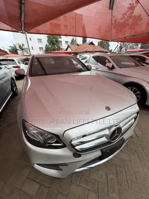 Mercedes-Benz E200 2018 Silver