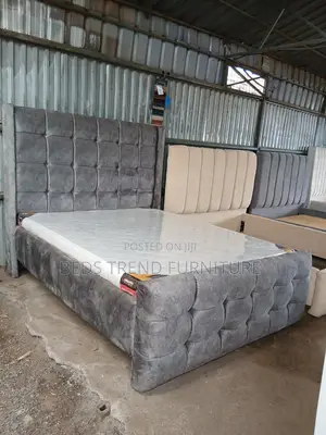 5 by 6 Chester Bed Grey Tufted Headboard Footboard