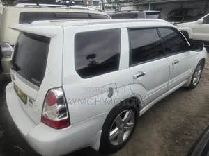 Subaru Forester 2010 White
