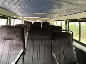 Toyota HiAce 2012 White