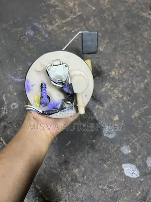 Fuel Pump Nze Fielder 4wd