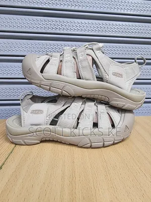 Keen Women's Newport H2 Khaki