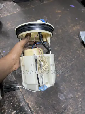 Fuel Pump Mazda Demio
