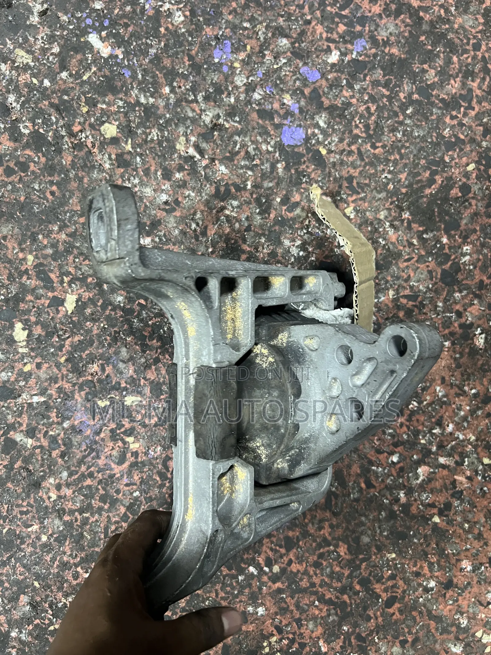 Engine Mounting Mazda Premacy