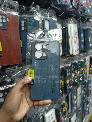 Oppo Reno 13 Pro Blue, Wood-Grain Textured Case