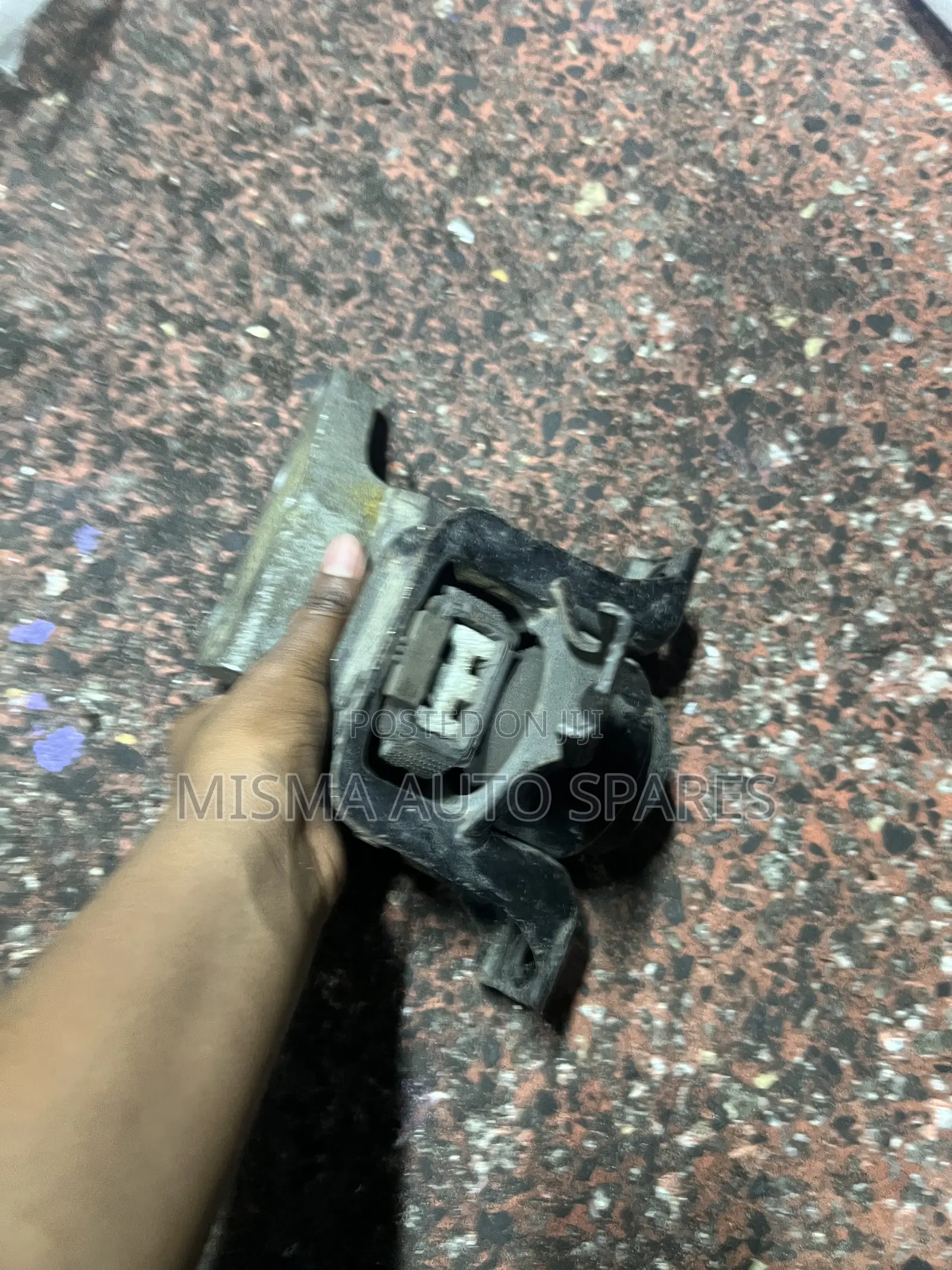 Engine Mounting Toyota Solio