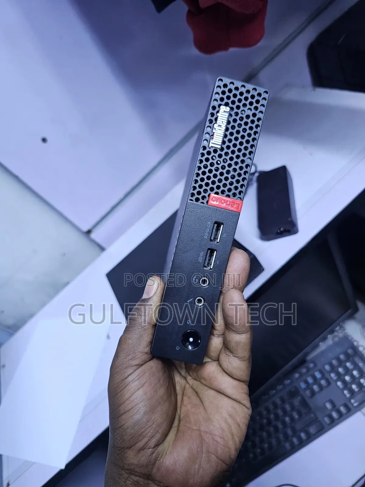 Lenovo ThinkCentre M710 Tiny 4GB Intel Core i3 SSD 128GB
