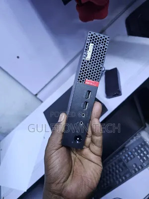 Lenovo ThinkCentre M710 Tiny 4GB Intel Core i3 SSD 128GB
