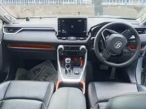 Toyota RAV4 2020 Green