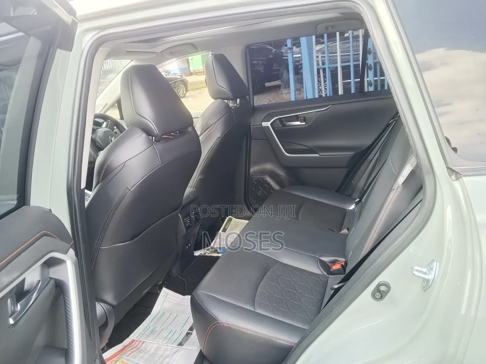 Toyota RAV4 2020 Green