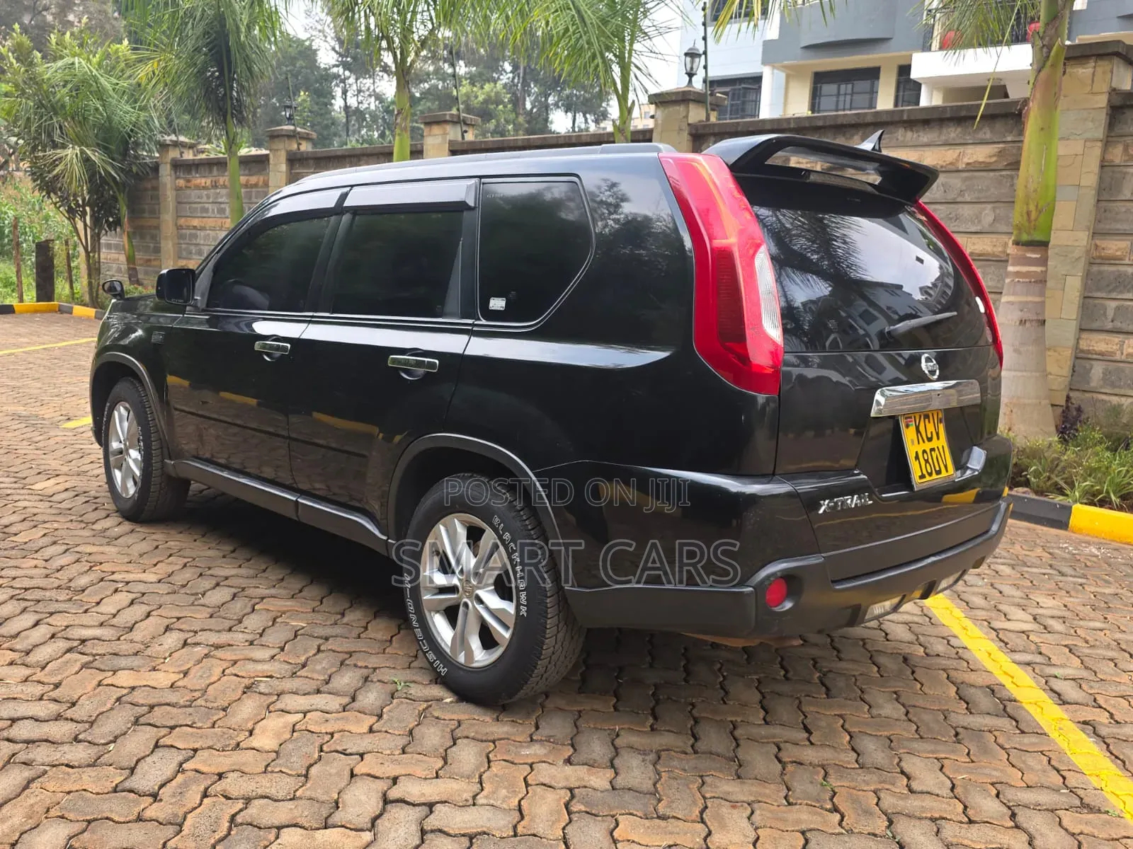 Nissan X-Trail 2012 Black