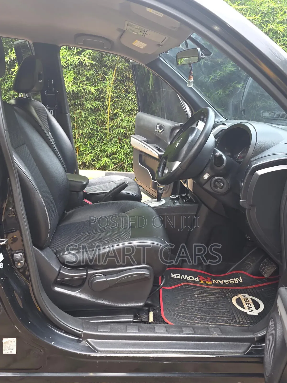 Nissan X-Trail 2012 Black