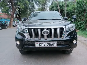 Toyota Land Cruiser Prado 2011 Black