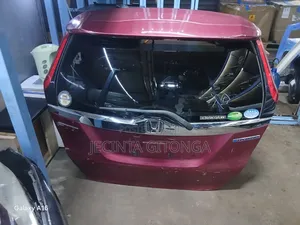 Honda Fit 2018 Boot