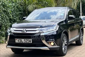 Mitsubishi Outlander 2016 Black