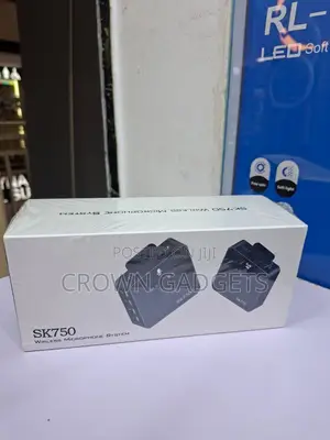 Sk750 Dual Transmitter Wireless Mic for Two-Person Interviews