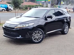 Toyota Harrier 2019 Black