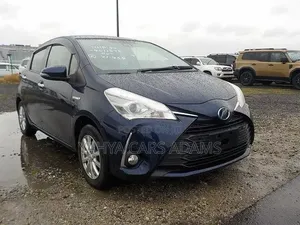 Toyota Vitz 2019 Blue