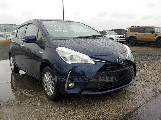 Toyota Vitz 2019 Blue