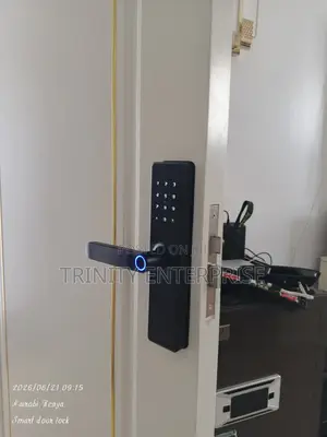 Smart Lock With 5 Unlocking Ways