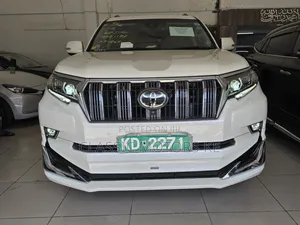 Toyota Land Cruiser Prado 2021 Pearl
