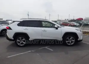 Toyota RAV4 2020 White